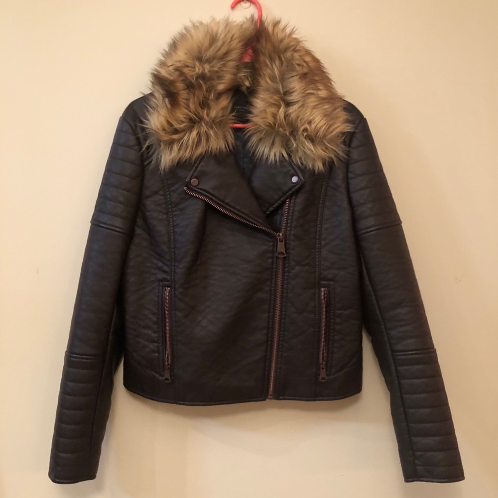 Nice jacket with fur collar